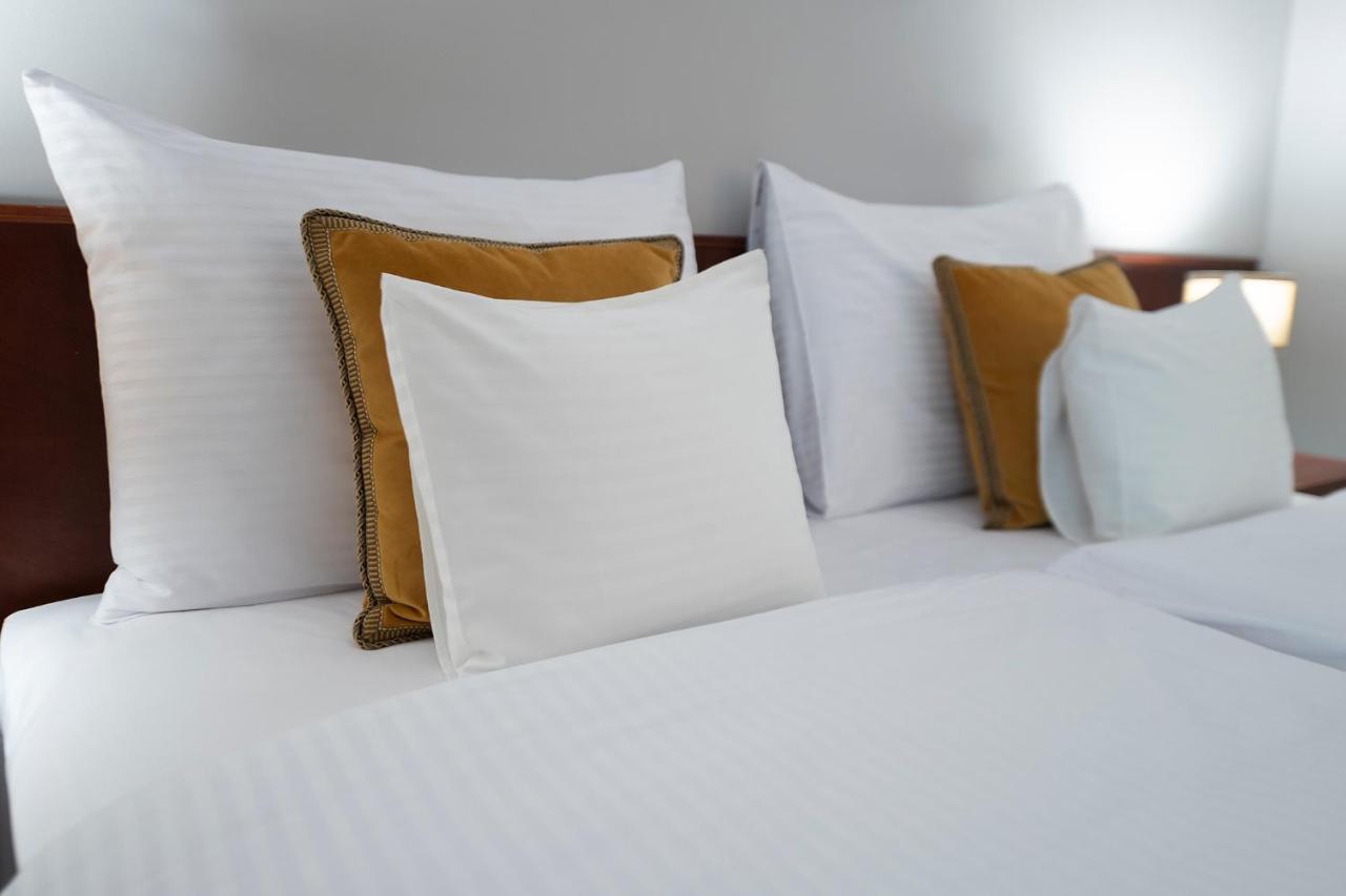 Hotel Moscicki Спала Екстер'єр фото