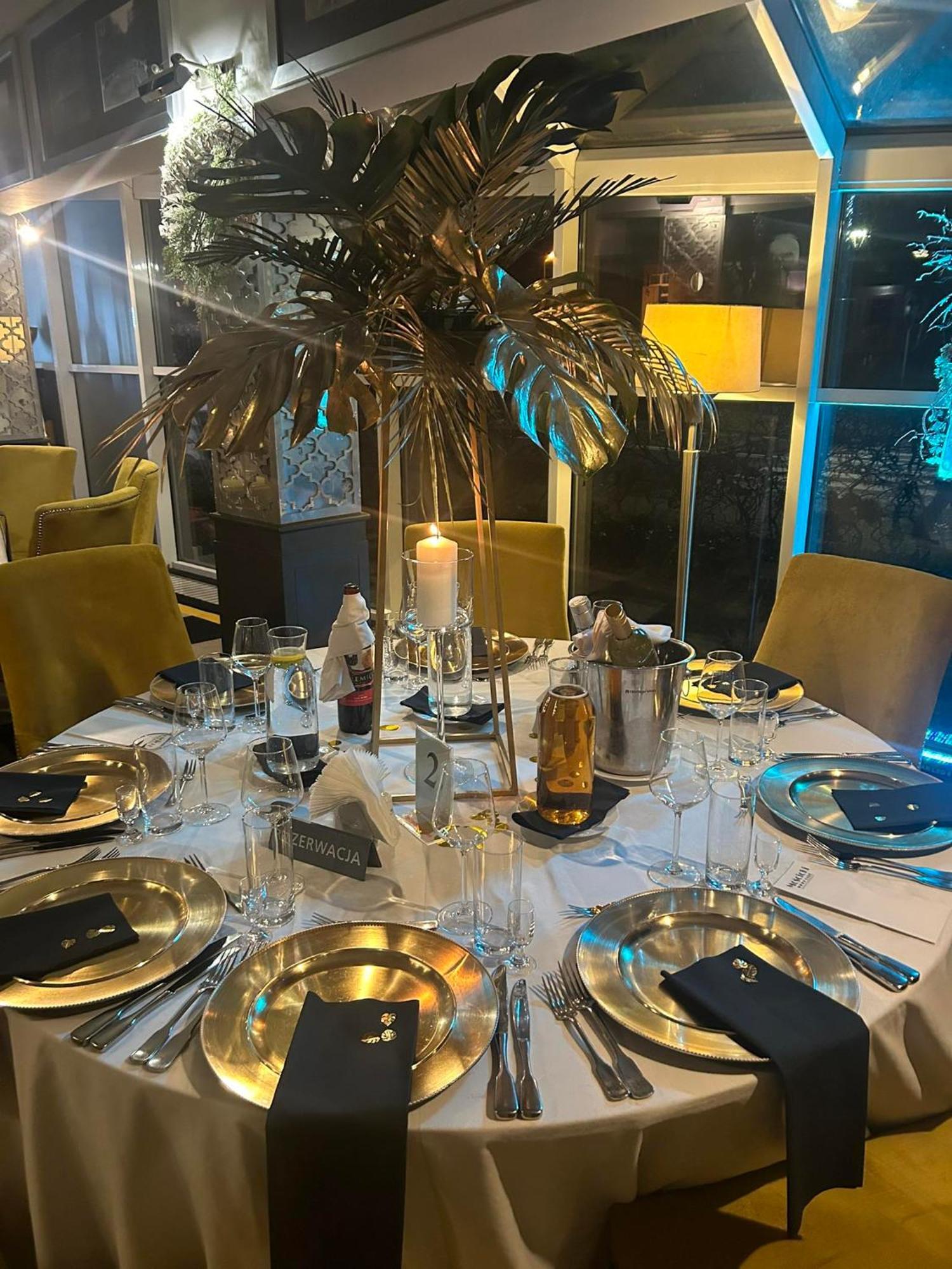 Hotel Moscicki Спала Екстер'єр фото